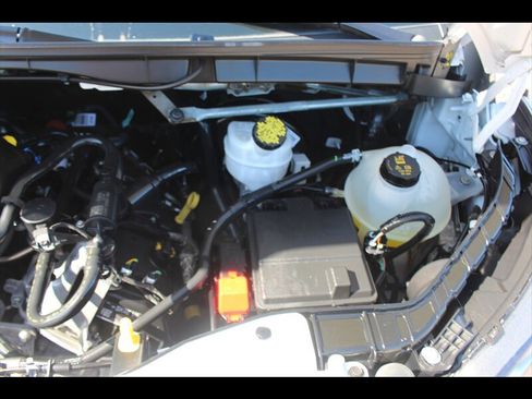 Used 2025 Ford Transit 250 148 Medium Roof w/ Load Area Protection Package image 31