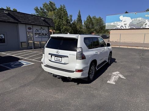 Used 2014 Lexus GX 460 Luxury AWD/4WD image 7