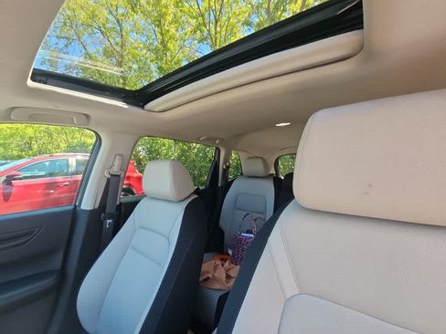 Used 2024 Honda CR-V EX image 7