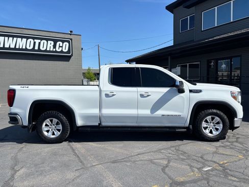 Used 2019 GMC Sierra 1500 SLE w/ Fleet Comfort Package AWD/4WD image 5