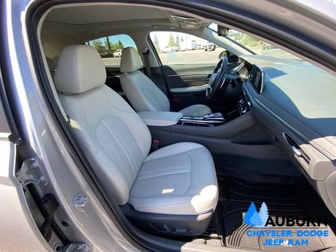 Used 2023 Hyundai Sonata Limited FWD image 13