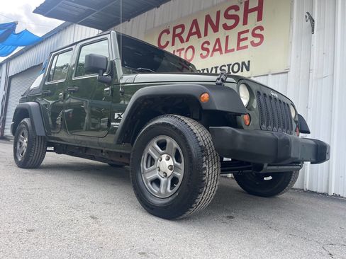 Used 2009 Jeep Wrangler Unlimited X image 5