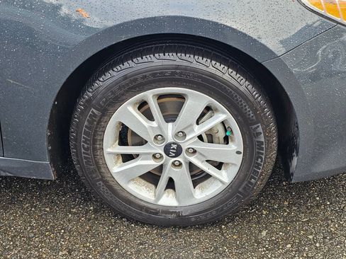 Used 2016 Kia Optima LX image 28