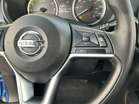 Used 2021 Nissan Kicks S image 21