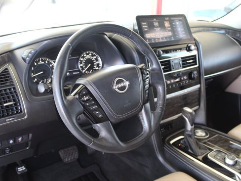Used 2023 Nissan Armada Platinum w/ Captain's Chairs Package RWD image 38