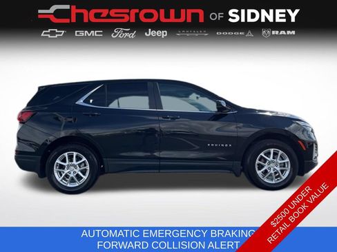 Used 2024 Chevrolet Equinox LT w/ LPO, Floor Liner Package FWD image 12