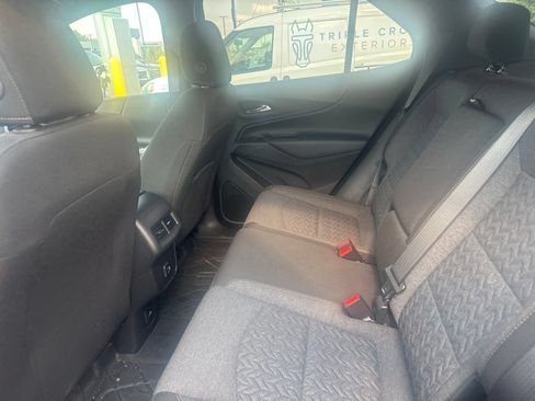 Used 2022 Chevrolet Equinox LT AWD/4WD image 43