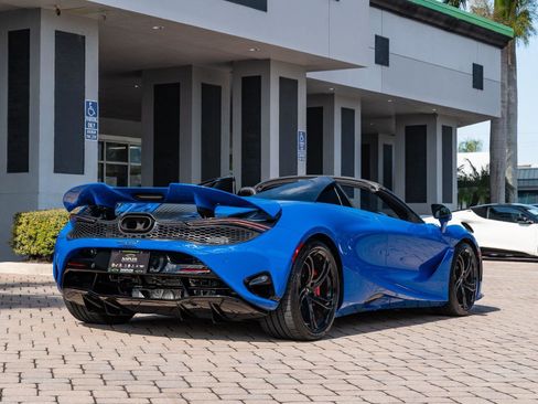 Used 2024 McLaren 750S Spider image 45