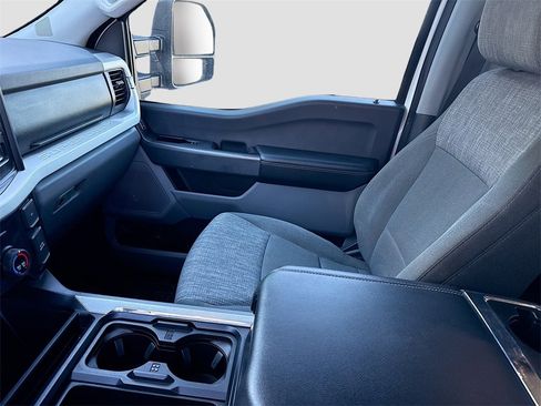 Used 2023 Ford F350 XLT w/ FX4 Off-Road Package image 24