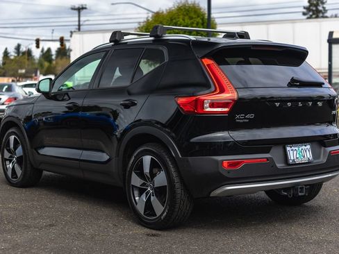 Used 2019 Volvo XC40 T5 Momentum AWD/4WD image 10