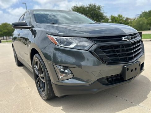 Used 2021 Chevrolet Equinox LT FWD image 4