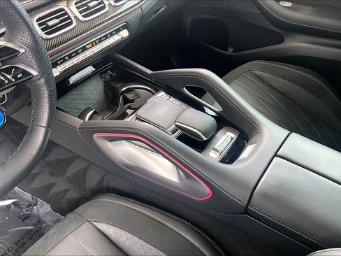 Used 2024 Mercedes-Benz GLS 63 AMG 4MATIC image 15