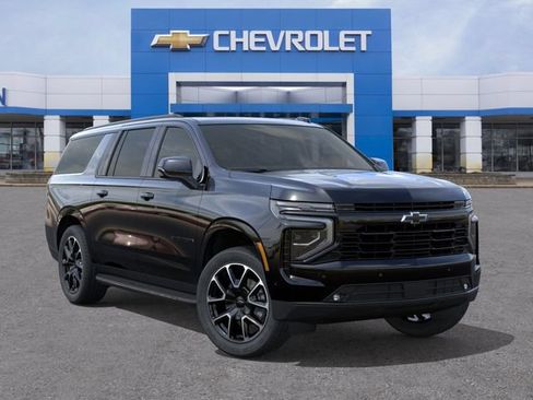 New 2026 Chevrolet Suburban RST w/ Comfort Package AWD/4WD image 7