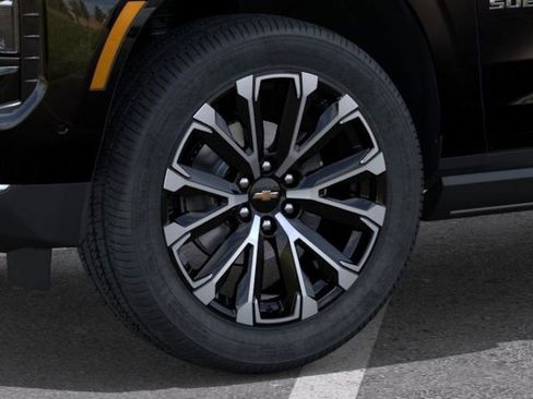 New 2026 Chevrolet Suburban High Country image 9