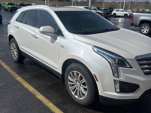 Used 2018 Cadillac XT5 Luxury w/ Driver Awareness Package image 1