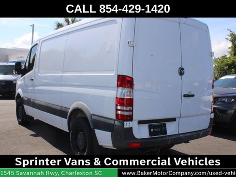 Used 2016 Mercedes-Benz Sprinter 2500 image 38