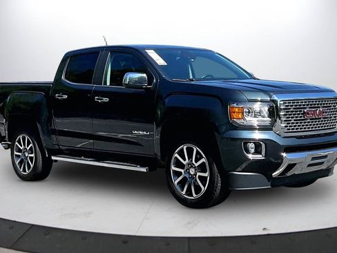 Used 2017 GMC Canyon Denali AWD/4WD image 2