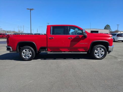 Used 2020 Chevrolet Silverado 2500 LTZ w/ LTZ Premium Package image 3