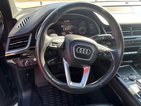 Used 2018 Audi Q7 3.0T Prestige w/ Prestige Package image 12