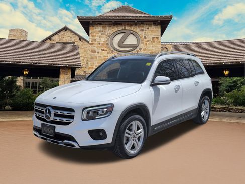 Used 2023 Mercedes-Benz GLB 250 GLB 250 image 4