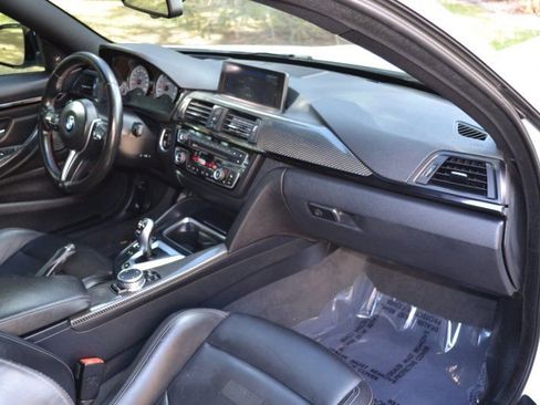 Used 2015 BMW M4 Coupe image 28