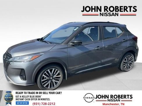 Used 2021 Nissan Kicks SR FWD image 10