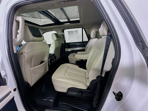 Used 2020 Ford Expedition Max Platinum image 27