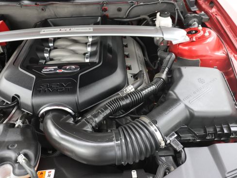Used 2013 Ford Mustang GT Premium w/ Comfort Pkg RWD image 16