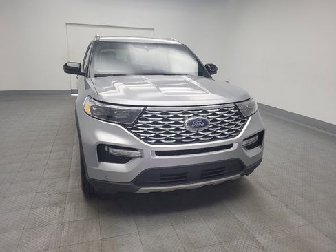 Used 2020 Ford Explorer Platinum w/ Premium Technology Package image 14