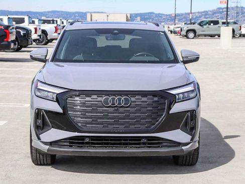 Used 2024 Audi Q4 e-tron Premium Plus w/ Premium Plus image 2