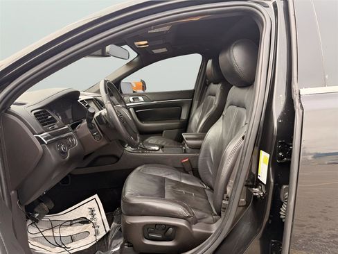 Used 2015 Lincoln MKS w/ Equipment Group 101A image 12