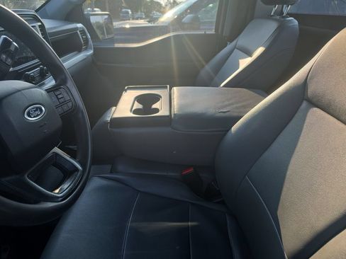 Used 2022 Ford F150 XL RWD image 4