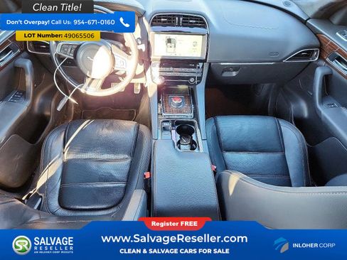 Used 2019 Jaguar F-PACE Prestige AWD/4WD image 11