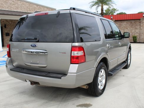 Used 2008 Ford Expedition XLT image 26