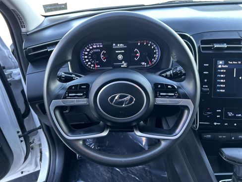 Certified 2024 Hyundai Tucson SEL image 13