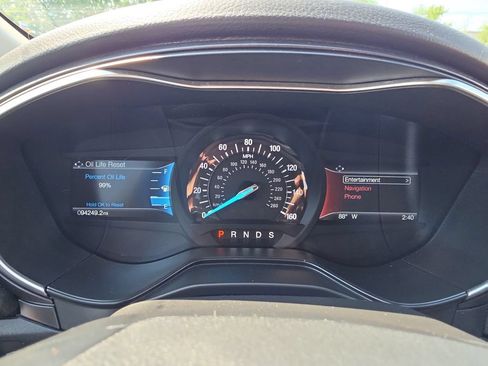 Used 2020 Ford Fusion Titanium AWD/4WD image 19