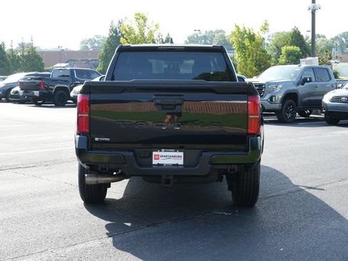 Used 2025 Toyota Tacoma SR5 RWD image 6