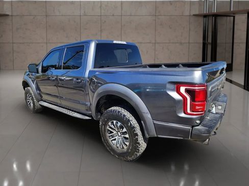 Used 2019 Ford F150 Raptor image 3