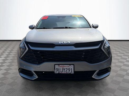 Used 2023 Kia Sportage LX AWD/4WD image 2