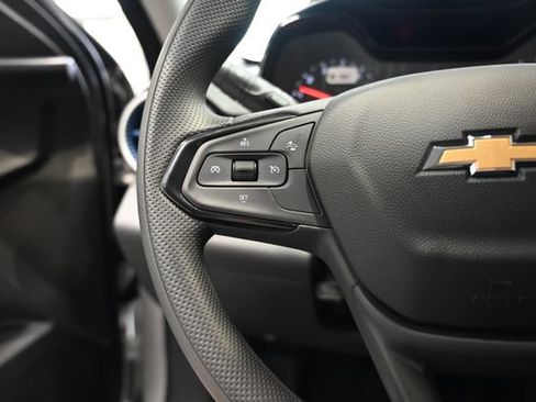 New 2026 Chevrolet Trax LS w/ Driver Confidence Package FWD image 21