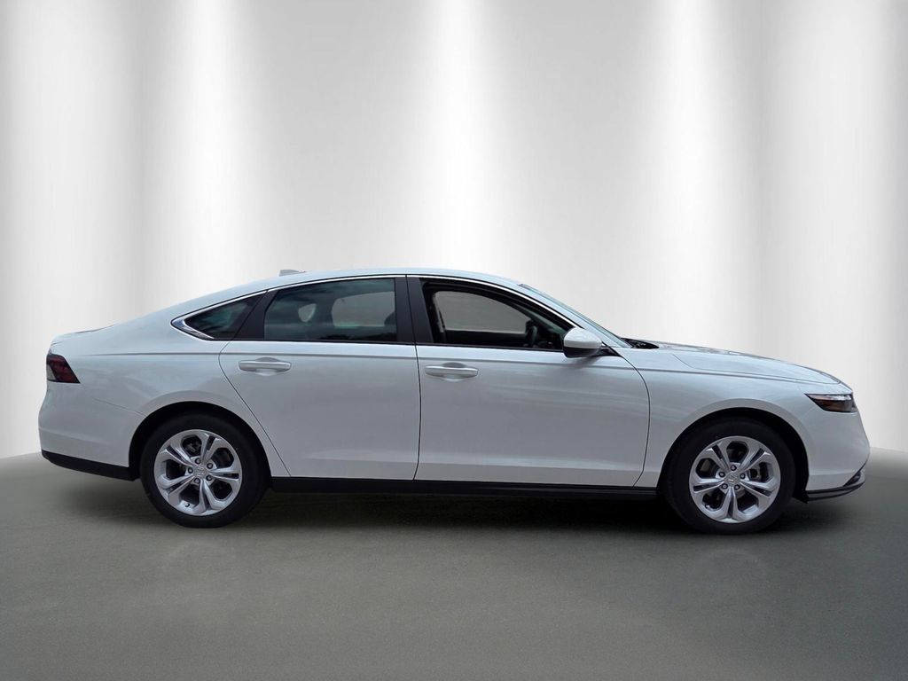 New 2026 Honda Accord LX image 7
