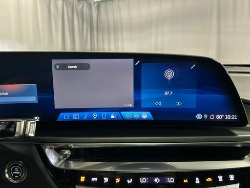 Used 2024 Cadillac Lyriq Tech RWD image 16