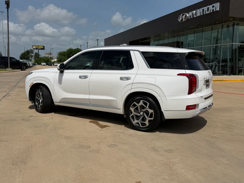 Used 2021 Hyundai Palisade Calligraphy w/ Winter Package AWD/4WD image 3