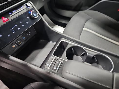 Certified 2025 Hyundai Sonata SEL FWD image 24