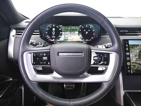Used 2024 Land Rover Range Rover Autobiography AWD/4WD image 33
