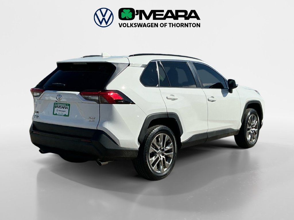 Used 2019 Toyota RAV4 XLE Premium w/ Cold Weather Package AWD/4WD image 5