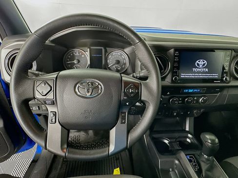 Certified 2021 Toyota Tacoma TRD Sport w/ Technology Package AWD/4WD image 11