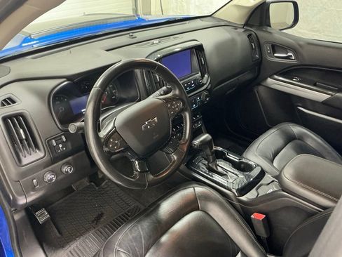 Used 2018 Chevrolet Colorado ZR2 w/ ZR2 Dusk Special Edition image 11