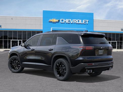New 2026 Chevrolet Traverse LT w/ Midnight/Sport Edition image 3