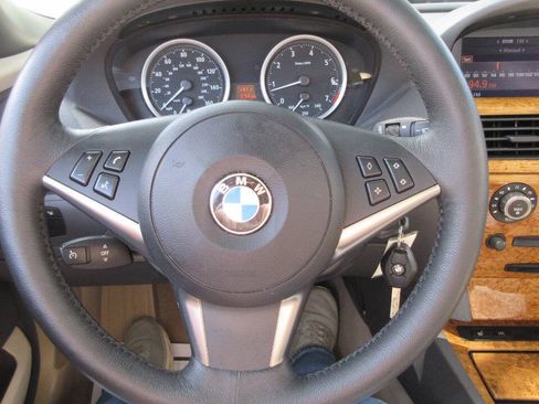 Used 2005 BMW 645Ci Convertible RWD image 24